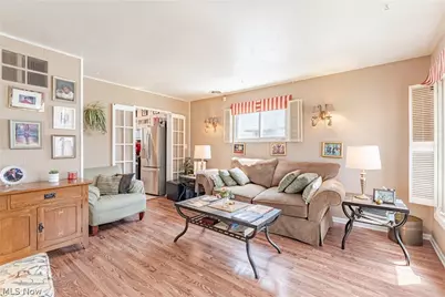 16225 Clearview Avenue, Loveland, OH 44128 - Photo 3