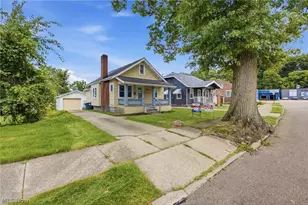 975 Corwin Ave, Akron, OH 44310 - Photo 23