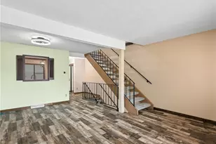 2254 Pine Top Ct, Coventry, OH 44319 - Photo 7