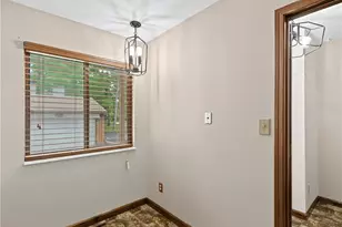 2254 Pine Top Ct, Coventry, OH 44319 - Photo 13