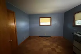 846 2nd St SE, New Philadelphia, OH 44663 - Photo 5
