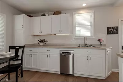 37616 Jordan Drive, Willoughby, OH 44094 - Photo 3