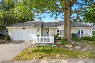 938 Sturbridge Dr, Akron, OH 44313 - Photo 25