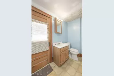 2261 8th Street SW, Akron, OH 44314 - Photo 17
