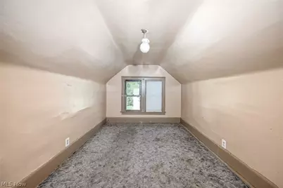 2261 8th Street SW, Akron, OH 44314 - Photo 19