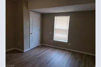628 Sumner Street #DOWN, Akron, OH 44311 - Photo 15