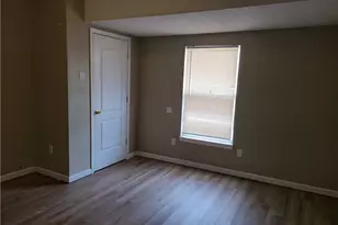628 Sumner St, Akron, OH 44311 - Photo 15