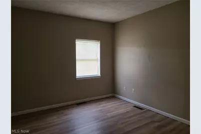 628 Sumner Street #DOWN, Akron, OH 44311 - Photo 17