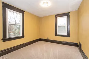 258 Oberlin Ct, Akron, OH 44311 - Photo 13