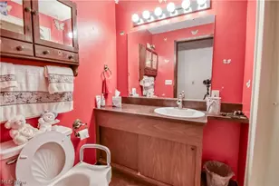 1256 E 331st St, Eastlake, OH 44095 - Photo 13