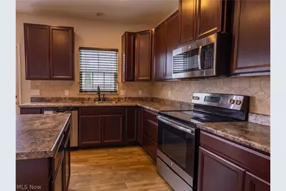 6212 Hadleigh Avenue SW, Massillon, OH 44646 - Photo 13