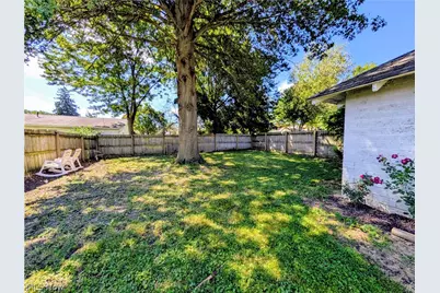 311 Liberty St W, Ashland, OH 44805 - Photo 5