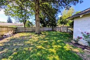311 Liberty St W, Ashland, OH 44805 - Photo 5