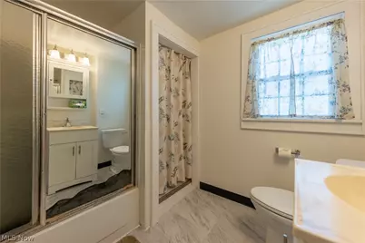 324 Montrose Avenue, Akron, OH 44310 - Photo 15