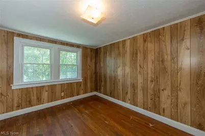 324 Montrose Avenue, Akron, OH 44310 - Photo 17