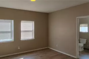 634 Sumner St, Akron, OH 44311 - Photo 3