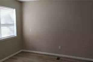 634 Sumner St, Akron, OH 44311 - Photo 25