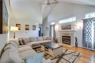 233 S Portage St, Doylestown, OH 44230 - Photo 7
