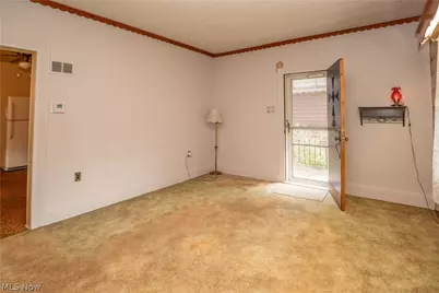226 9th Street NE, Massillon, OH 44646 - Photo 9