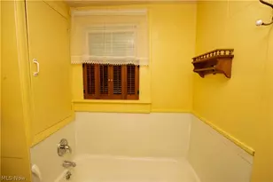 226 9th St NE, Massillon, OH 44646 - Photo 27