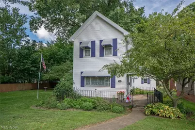226 9th Street NE, Massillon, OH 44646 - Photo 1