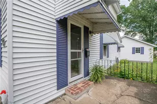 226 9th St NE, Massillon, OH 44646 - Photo 5