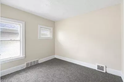 882 E 131st Street, Loveland, OH 44108 - Photo 21