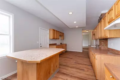 6716 Fullerton Avenue, Loveland, OH 44105 - Photo 5