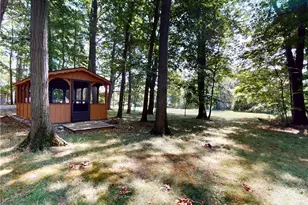 8495 Painesville Warren Rd, Concord Twp, OH 44077 - Photo 31