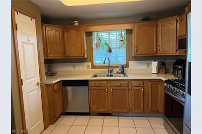 386 Shaw Avenue NE, Massillon, OH 44646 - Photo 11