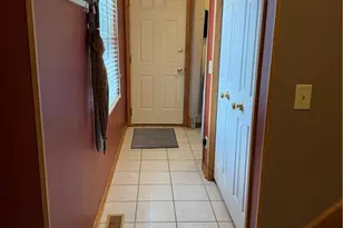 386 Shaw Ave NE, Massillon, OH 44646 - Photo 5