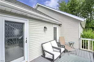 1820 Hampton Run, Grandview Heights, OH 44147 - Photo 9