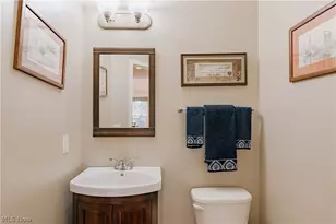 9185 Stonebriar Ln, North Ridgeville, OH 44039 - Photo 19