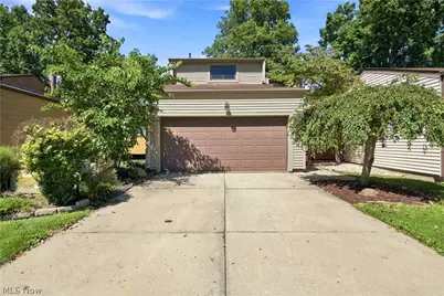 9805 Country Scene Lane, Mentor, OH 44060 - Photo 1