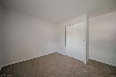 24360 Uppingham Road, Huber Heights, OH 44146 - Photo 11