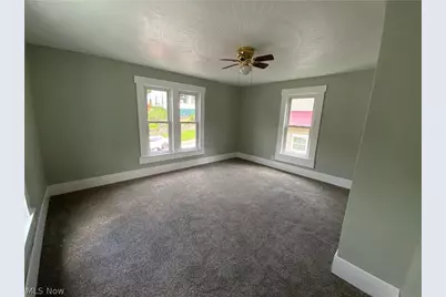 946 Bank Street, East Liverpool, OH 43920 - Photo 11