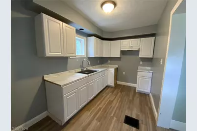 946 Bank Street, East Liverpool, OH 43920 - Photo 5