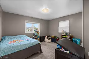 226 W 42nd St, Shadyside, OH 43947 - Photo 13