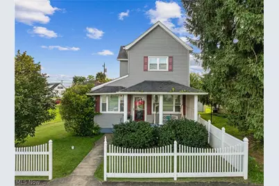 226 W 42nd Street, Shadyside, OH 43947 - Photo 1