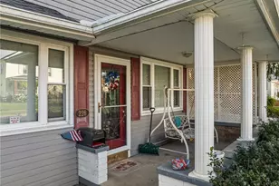 226 W 42nd St, Shadyside, OH 43947 - Photo 3