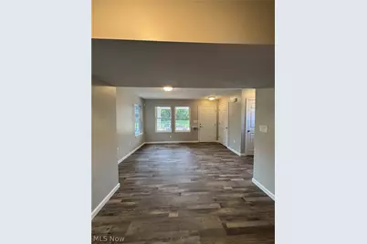 7725 Colgate Avenue, Loveland, OH 44102 - Photo 5