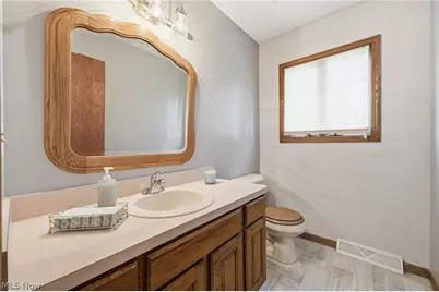 8720 Bechtel Road, Elyria, OH 44035 - Photo 21