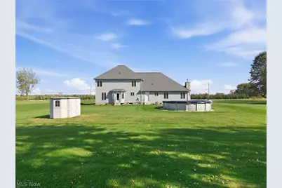 8720 Bechtel Road, Elyria, OH 44035 - Photo 41