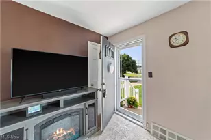 829 Elmwood Ave, Wickliffe, OH 44092 - Photo 5