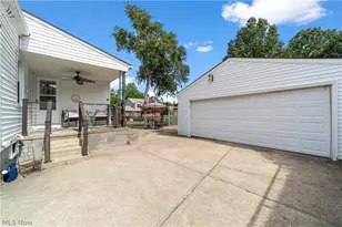 829 Elmwood Ave, Wickliffe, OH 44092 - Photo 33