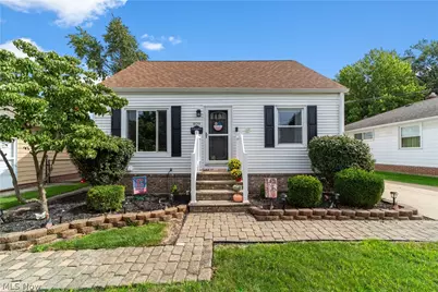 829 Elmwood Avenue, Wickliffe, OH 44092 - Photo 1