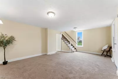 703 Arlington Avenue SW, Canton, OH 44706 - Photo 9