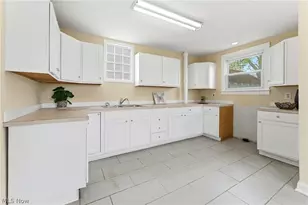 703 Arlington Ave SW, Canton, OH 44706 - Photo 13