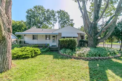 277 Gillett Street, Painesville, OH 44077 - Photo 1