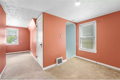 5721 Delora Avenue, Loveland, OH 44144 - Photo 21